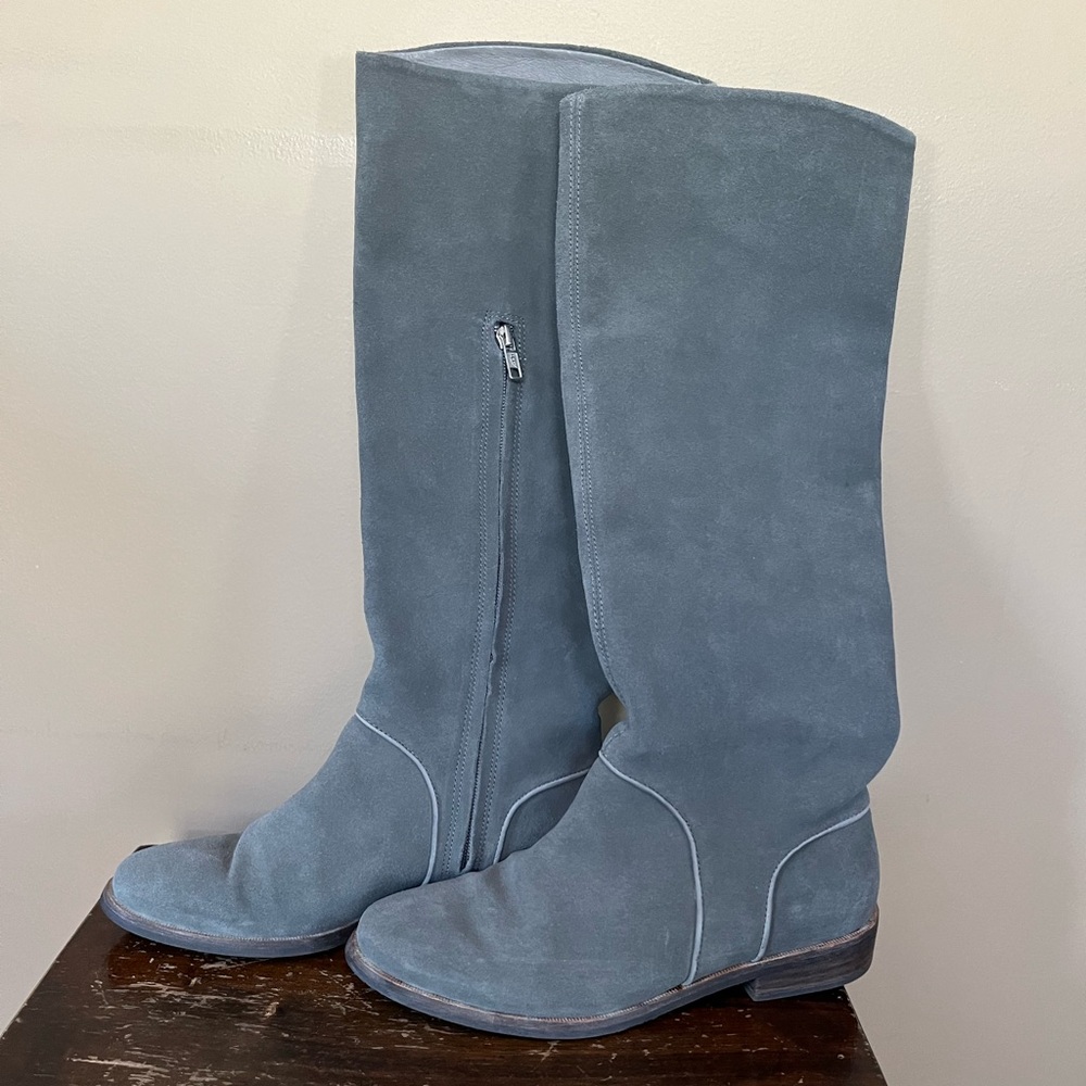 Ugg riding boot grey
